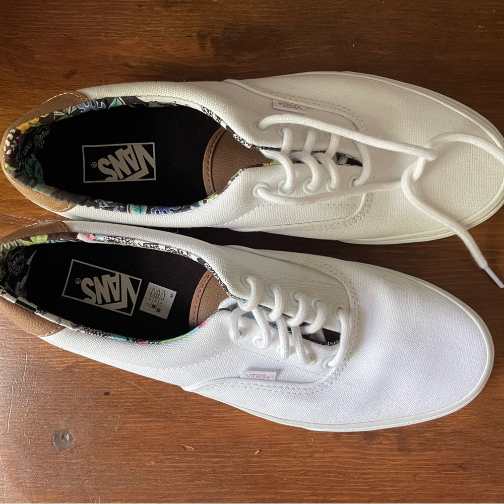 Mens Vans Authentics Low, Size 12